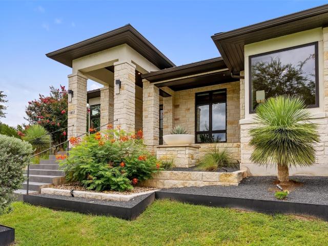 House for sale in Spicewood, Texas