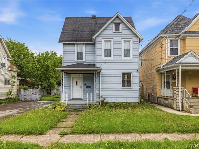 House for sale in Niagara, New York