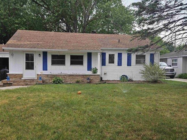 House for sale in Algonac, Michigan