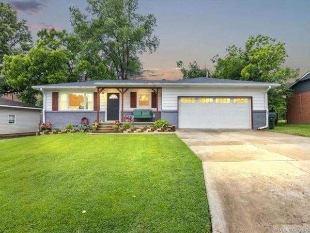 House for sale in Rogers, Oklahoma