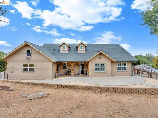 House for sale in Sonora, California