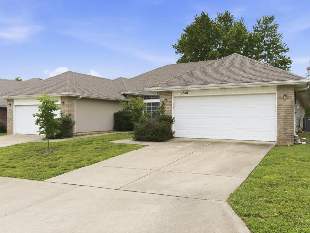 House for sale in Nixa, Missouri