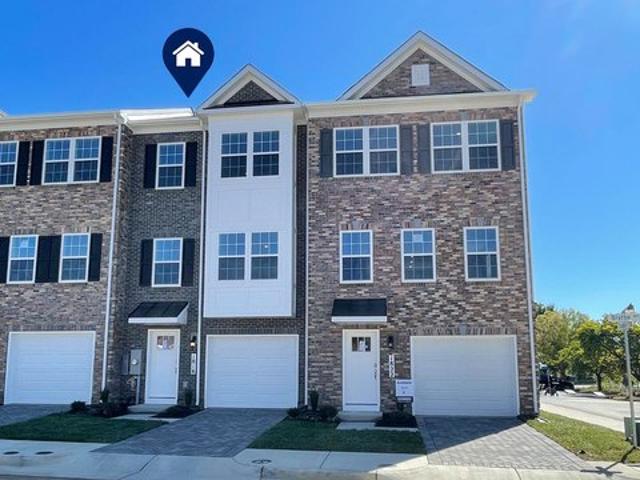 Townhouse for sale in Virginia