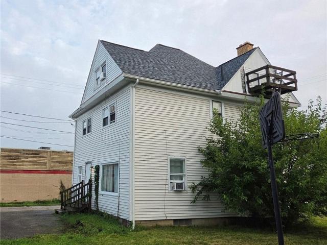 House for sale in Canton, Ohio
