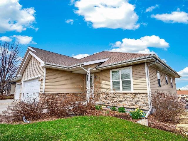 House for sale in Mount Horeb, Wisconsin