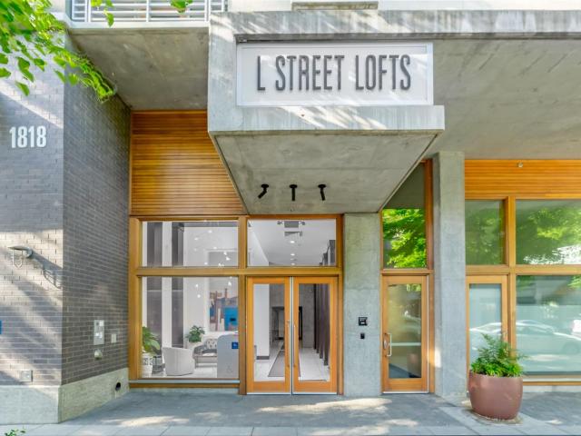 Condo for sale in Sacramento, California