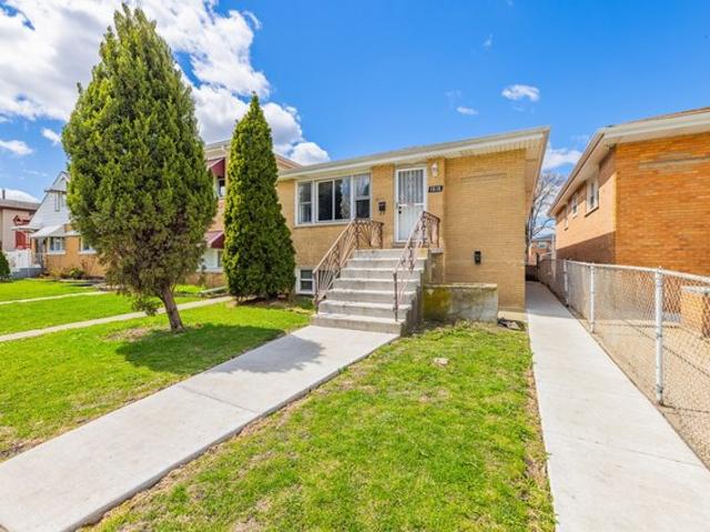 House for sale in Stone Park, Illinois