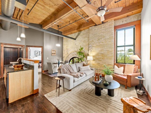 Condo for sale in Milwaukee, Wisconsin