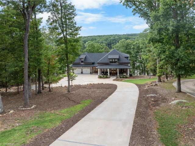 House for sale in Davidson, North Carolina