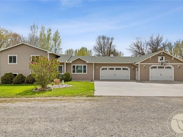 House for sale in Laurel, Montana