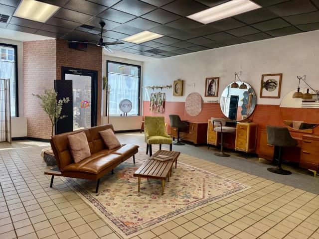 Commercial for sale in Peru, Illinois