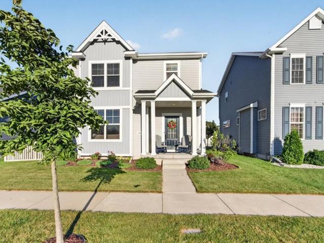 House for sale in Village at Autumn Lake, Madison