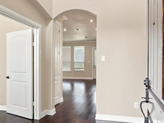 House for sale in Arlington, Texas