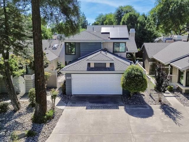 Condo for sale in Visalia, Tulare County