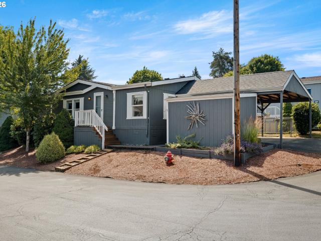 House for sale in Oregonia