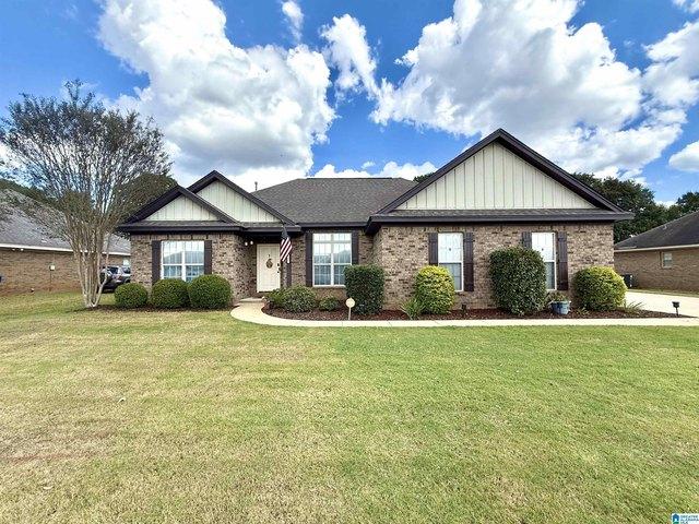 House for sale in Elmore, Alabama