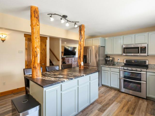 House for sale in Sandpoint