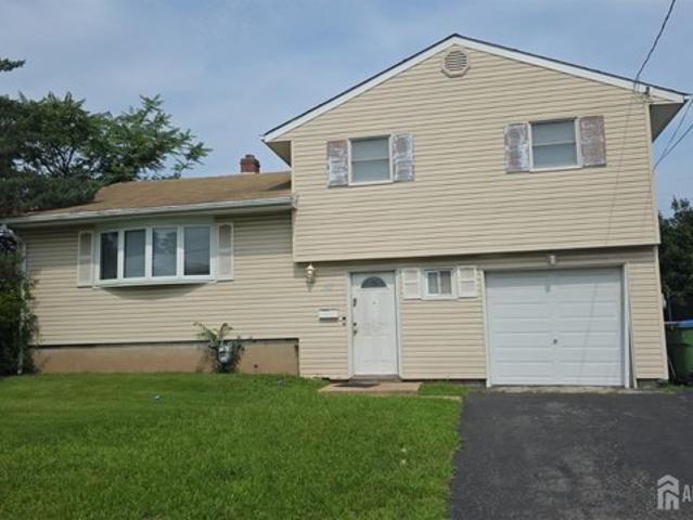 House for sale in Edison, New Jersey