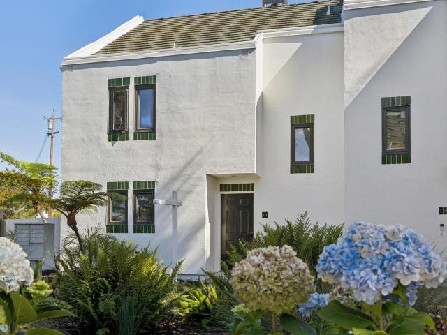 Townhouse for sale in Mountain View, Santa Clara County