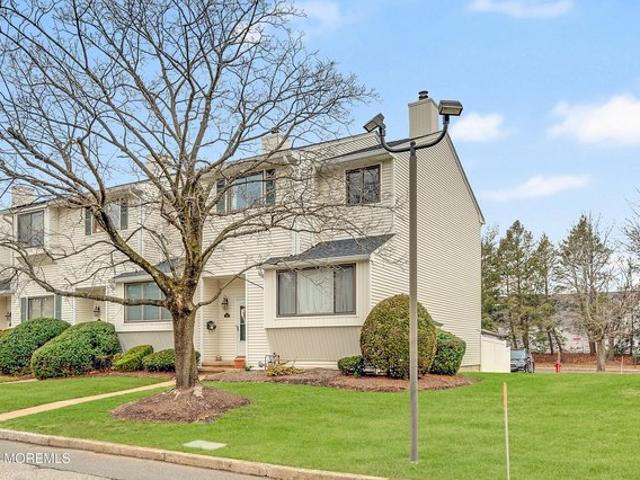 Townhouse for sale in Monmouth, New Jersey