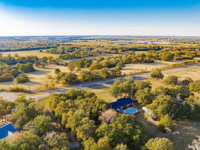 House for sale in Wills Point, Texas