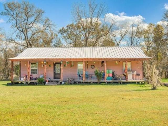 House for sale in Sweeny, Brazoria County