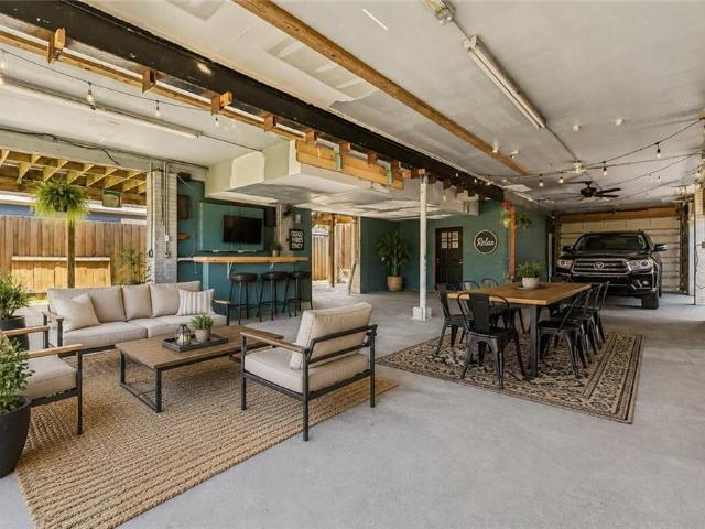House for sale in Harahan, Louisiana