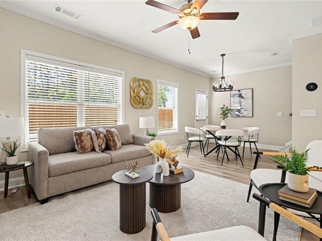 Townhouse for sale in Lilburn, Georgia