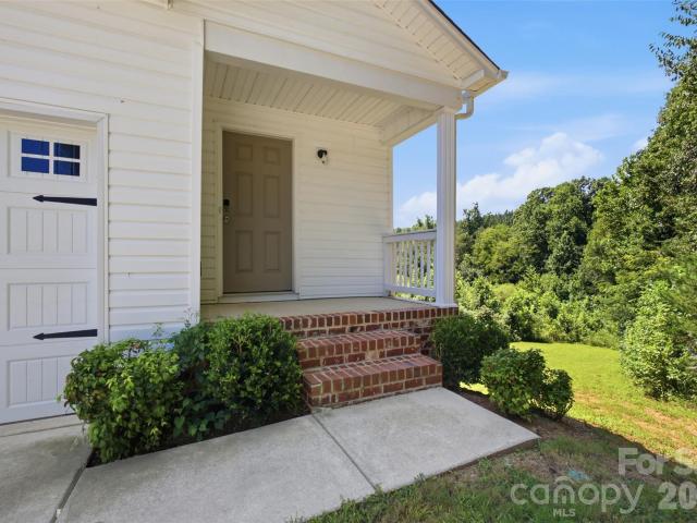 House for sale in Harmony, North Carolina