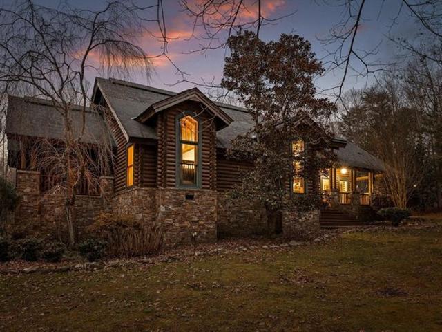 House for sale in Rising Fawn, Georgia