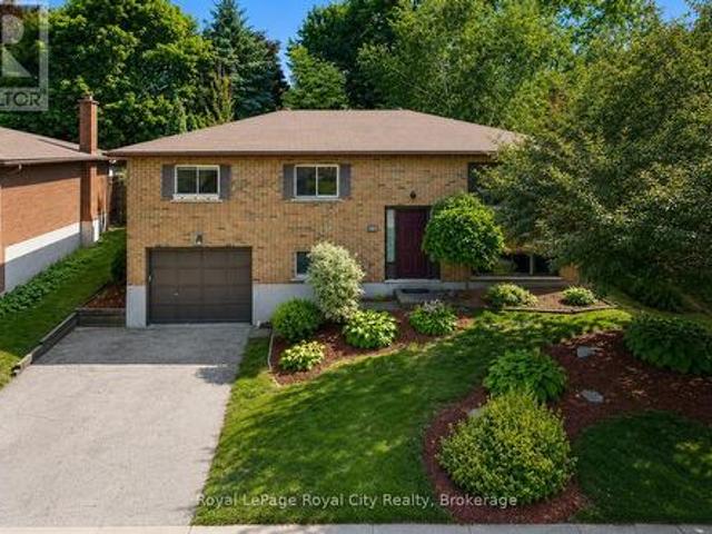 House for sale in Guelph, Ontario