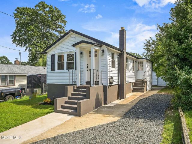 House for sale in Cliffwood, New Jersey