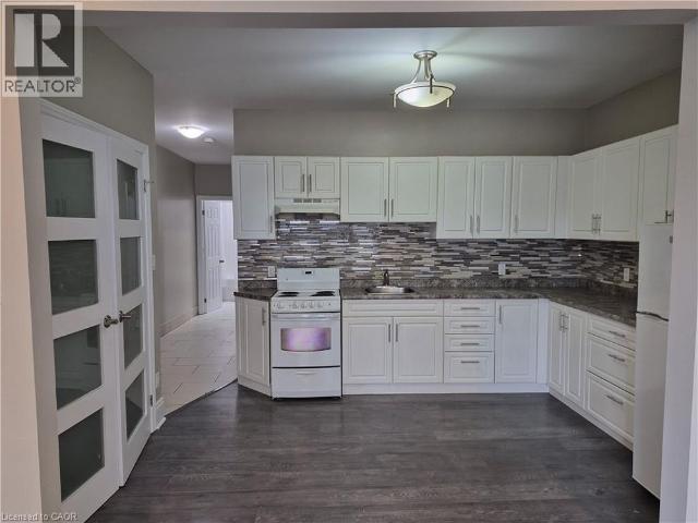 Apartment for rent in City Commercial Core, Kitchener