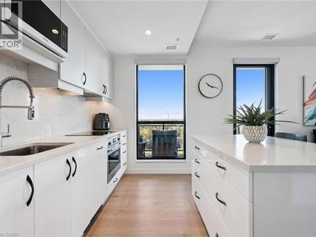 Condo for sale in Waterloo, Ontario