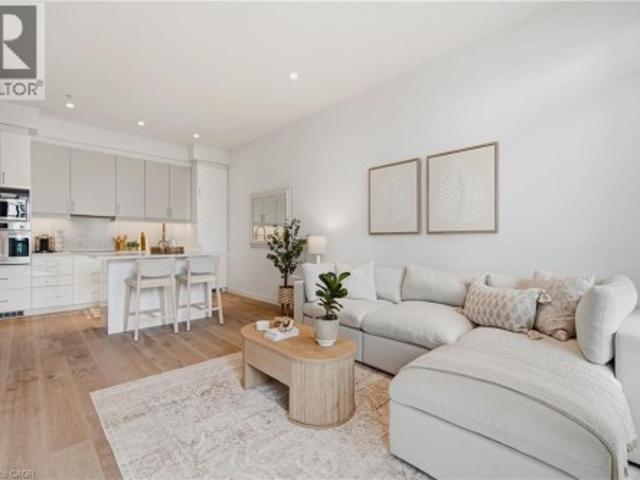 Condo for sale in Waterloo, Ontario