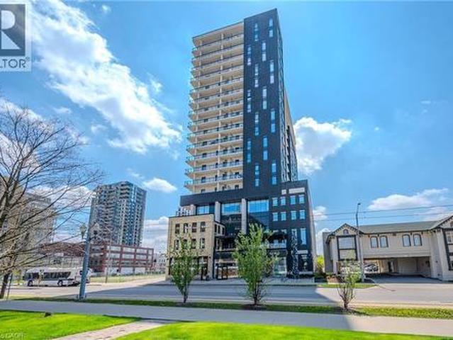 Condo for sale in Waterloo, Ontario