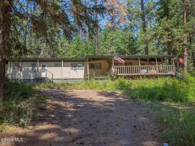 House for sale in Sandpoint