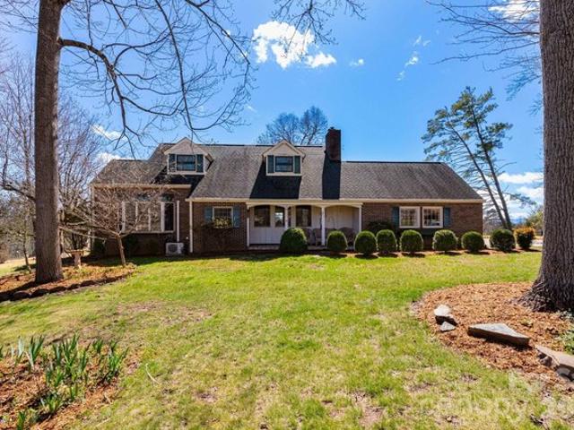 House for sale in Mars Hill, North Carolina