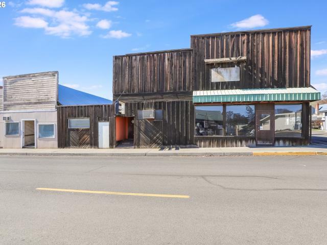 Commercial for sale in Oregonia