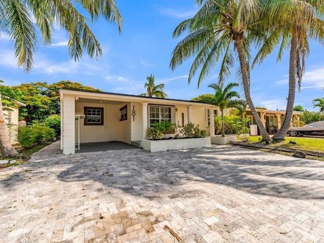 House for sale in Oakland Park, Florida