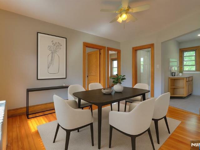 Duplex for rent in Clifton