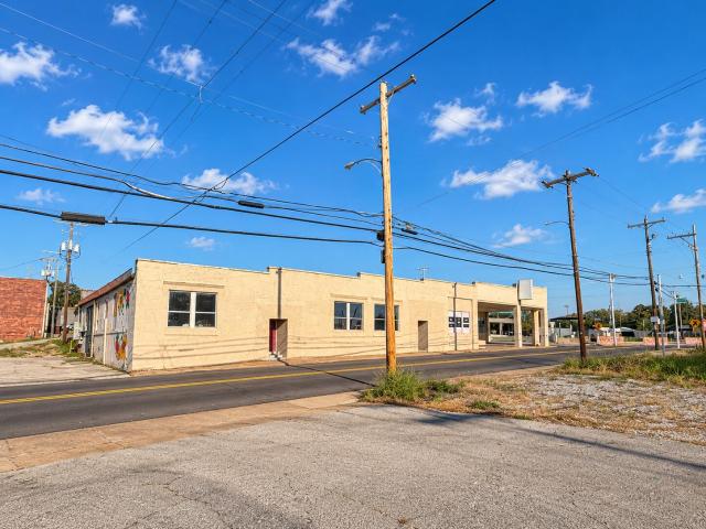 Commercial for sale in Batesville, Independence County