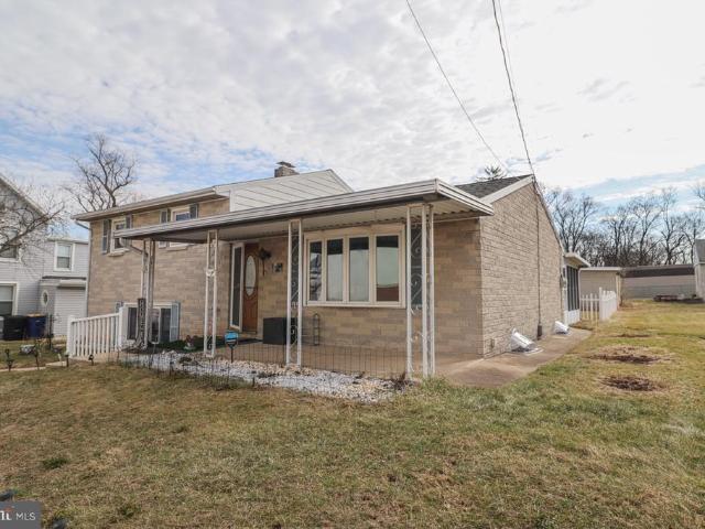 House for sale in Mount Wolf, Pennsylvania
