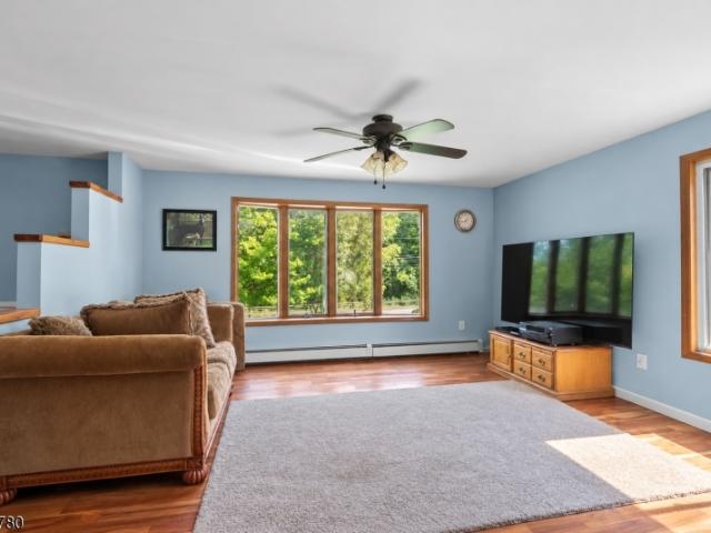 House for sale in Hanford, Wantage
