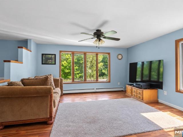 House for sale in Hanford, Wantage