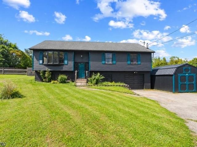 House for sale in Wantage, Sussex County