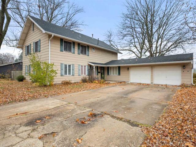 House for sale in Dekalb, Illinois