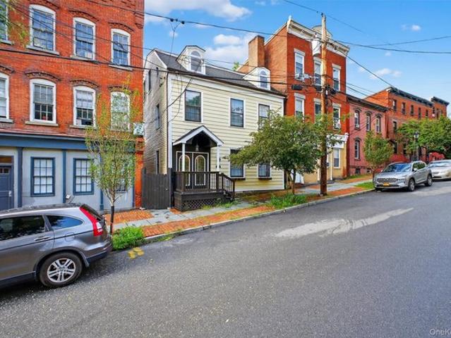 House for sale in Poughkeepsie, New York