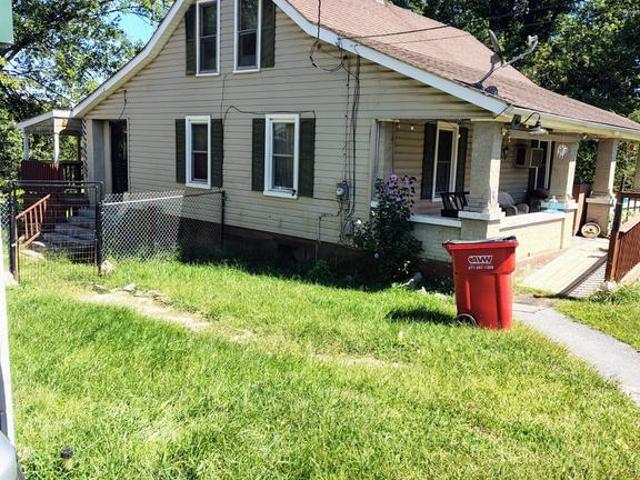 House for sale in Van Clevesville, Martinsburg