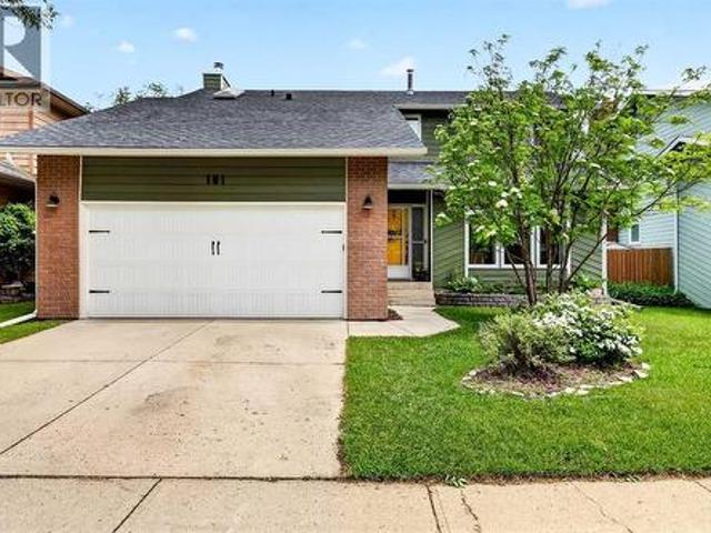 House for sale in Okotoks, Alberta